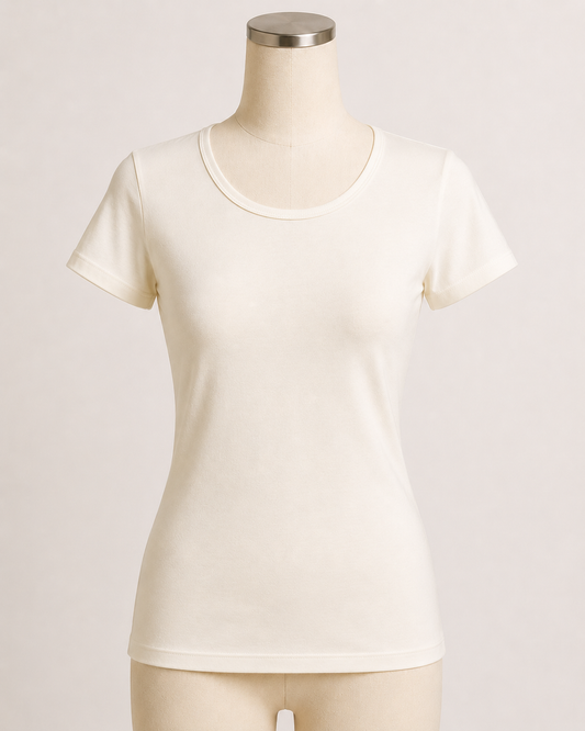 3247 | تيشيرت نسائي بياقة دائرية أساسي – Tolin تولين | Women's Basic Crew Neck T-Shirt